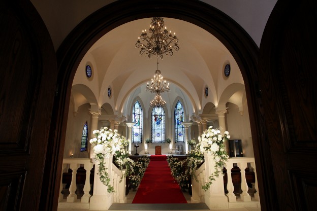 ローズガーデンクライスト教会