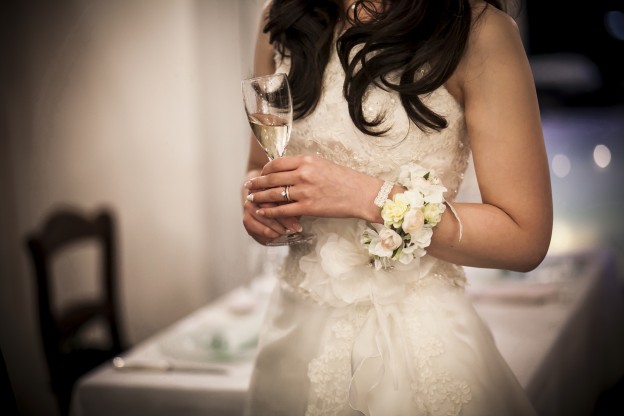 ブライズネイル｜グランマニエのウエディングドレス