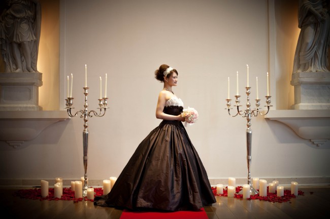 ヴィヴィアンヌ｜グランマニエのカラードレス