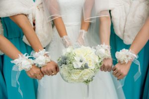 リストブーケ|白|ブライズメイド