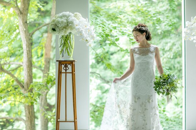 ホイットニー｜CLAIRE PETTIBON｜クレア