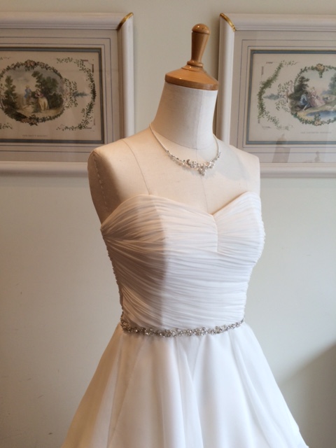 【ドレス選びが楽しくなる】新しいデザインの2WAYドレス｜グランマニエ東京銀座・札幌