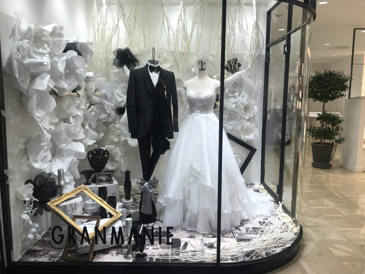 【カテリーン】小柄な花嫁様もぴったりのナチュラルドレスを展示