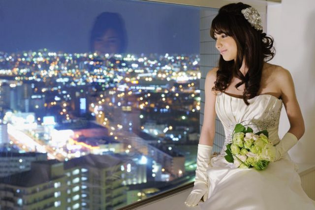 ホテルエミシア札幌の結婚式でドレスを探す｜グランマニエ銀座・札幌の提携会場