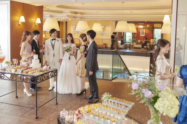 プレミアホテル中島公園札幌の結婚式でドレスをお探しのお客様｜グランマニエ銀座・札幌の提携会場