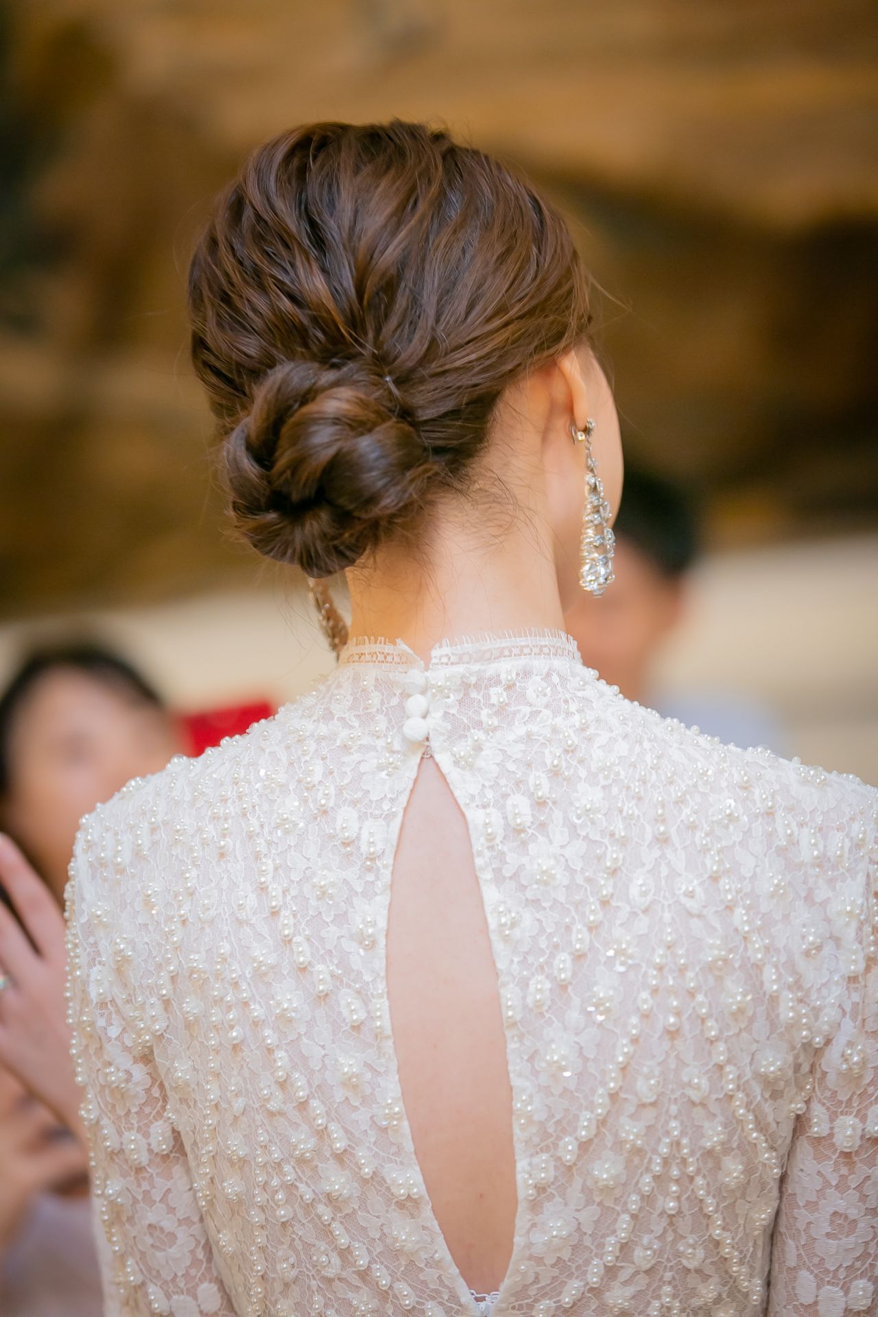 PAVLA | ERSA ATELIER | granmanie | wedding dress | back style