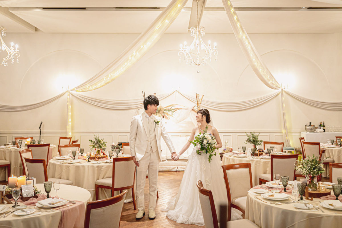 【REAL BRIDES】シーンに合わせた流行のブライズスタイルを♡Yoshifumi＆Nanami
